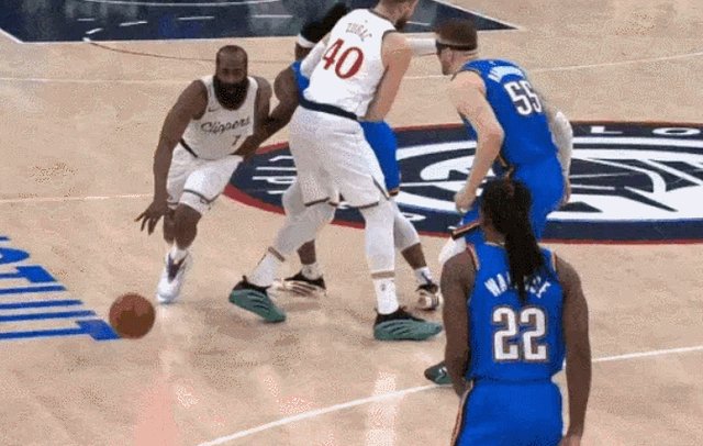 1742797092146054195.gif GIF.gif